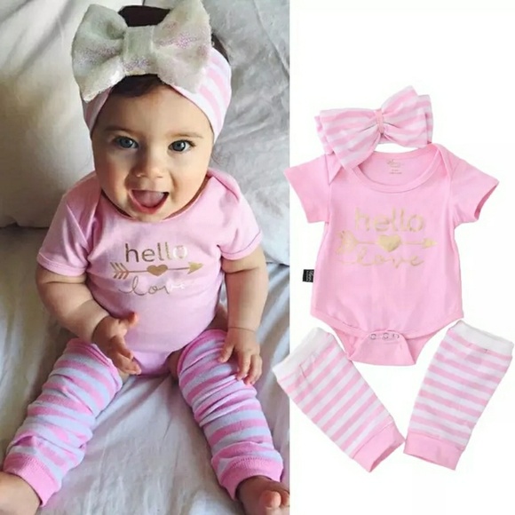 Pudcoco Other - Infant Girls 3 Piece Shirt Bloomers Leg Warmers